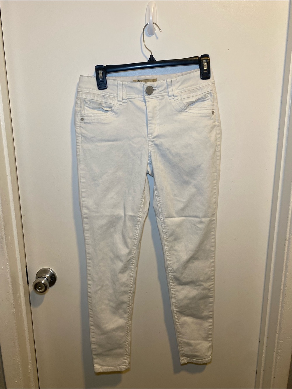 Democracy Women's White Skinny Jeans